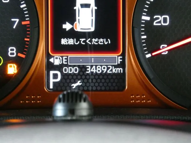 タフト（ダイハツ）の車両写真