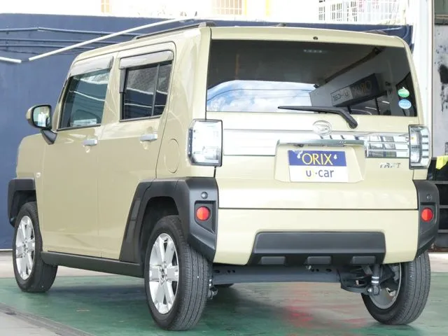 タフト（ダイハツ）の車両写真