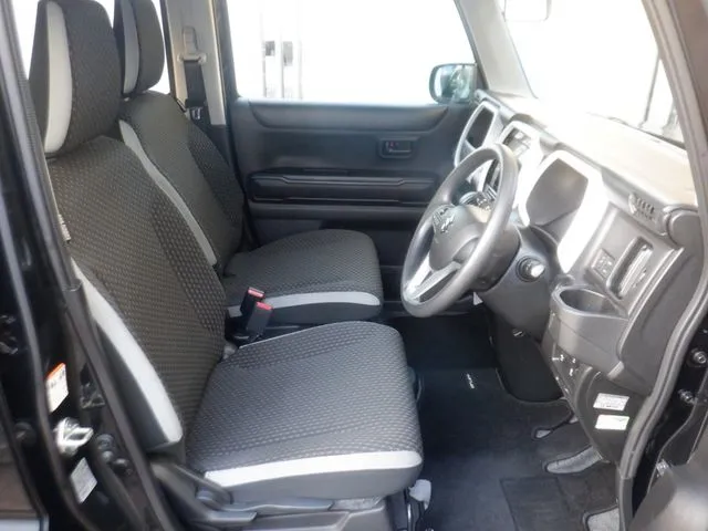 ハスラー（スズキ）の車両写真