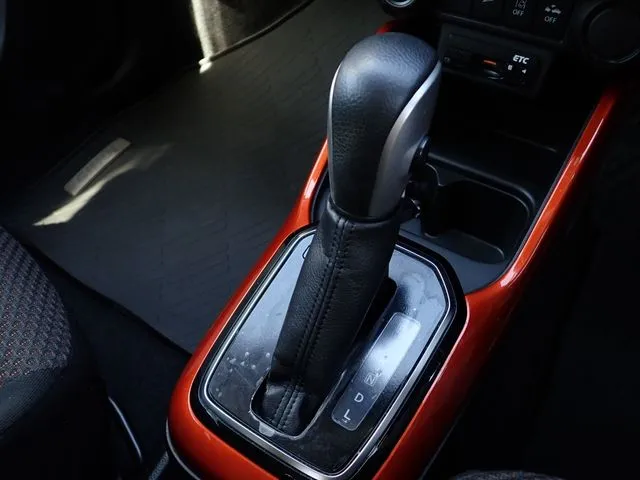 スズキ イグニス 4WD