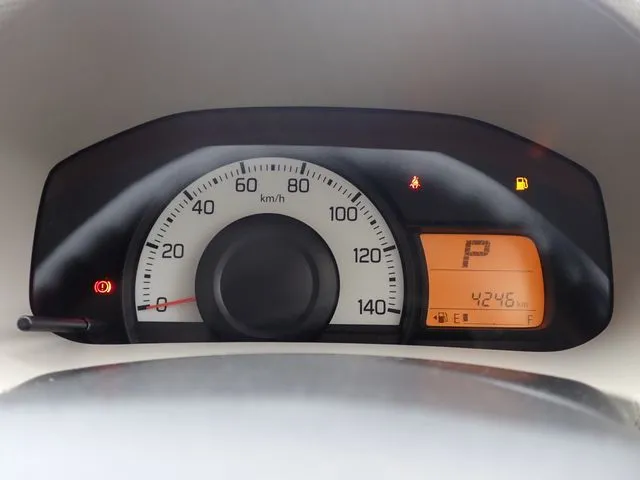 アルト（スズキ）の車両写真