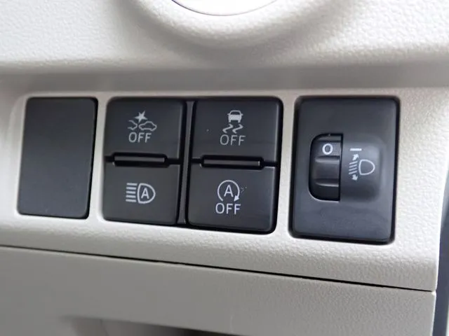 ダイハツ ムーヴ