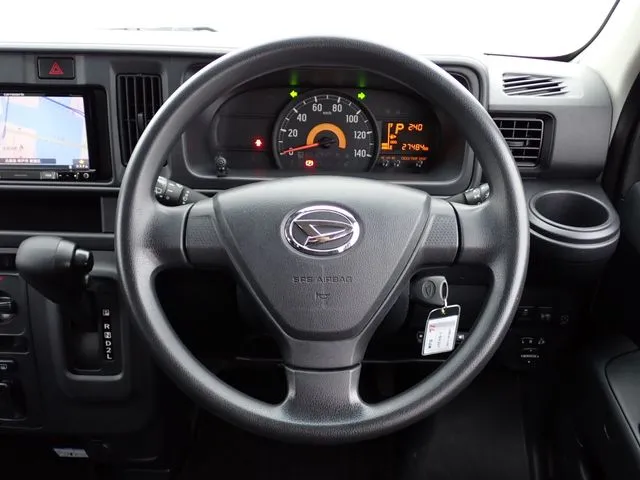 ハイゼットカーゴ（ダイハツ）の車両写真