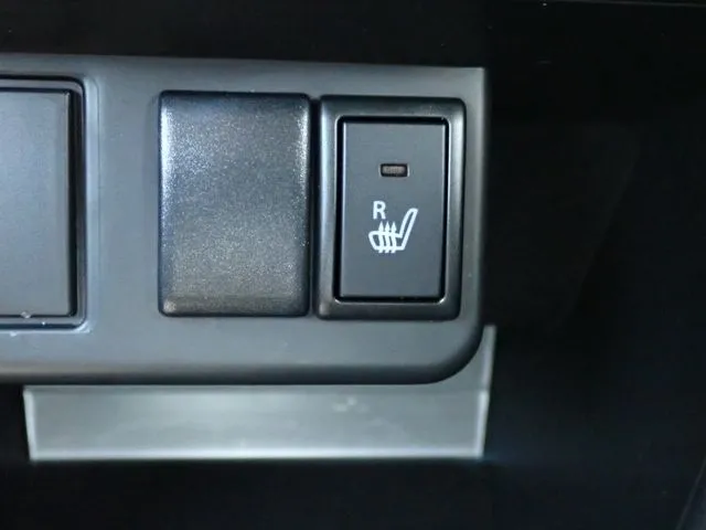 アルト 4WD(スズキ)の車両写真