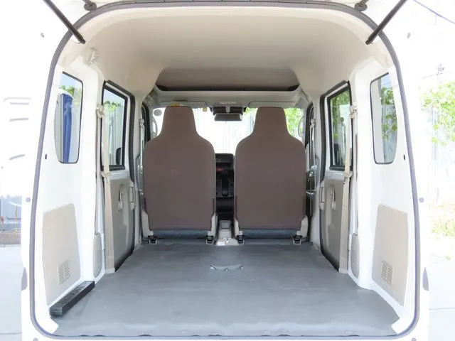 スズキ　エブリイバン