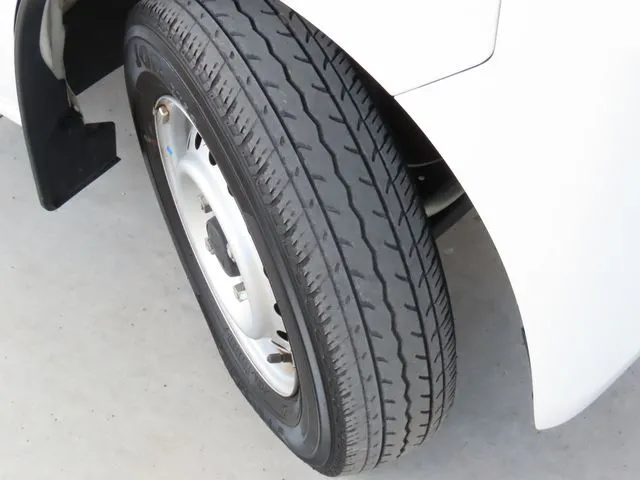 スズキ　エブリイバン