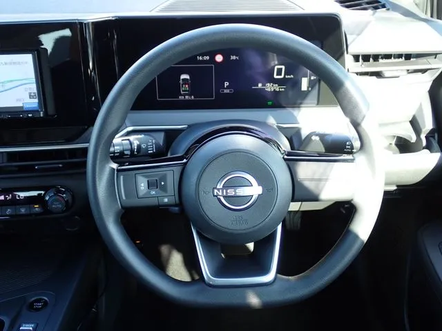 ノート（ニッサン）の車両写真