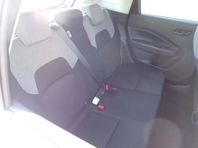 ノート（ニッサン）の車両写真