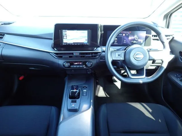 ノート（ニッサン）の車両写真