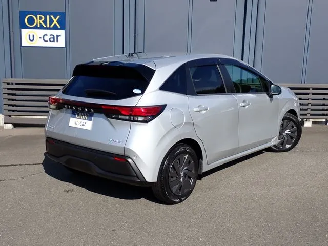 ノート（ニッサン）の車両写真