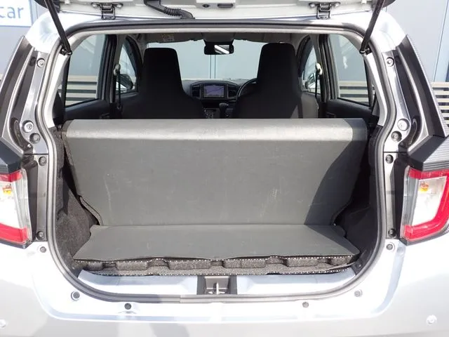 ミラ　イース（ダイハツ）の車両写真