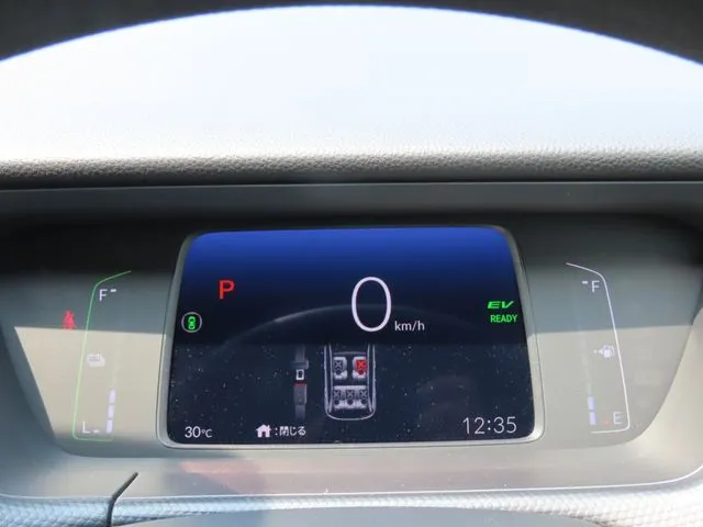 ホンダ　フィット　ｅ：ＨＥＶ