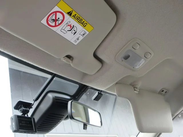 ニッサン　ＡＤ　４ＷＤ