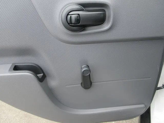 ニッサン　ＡＤ　４ＷＤ