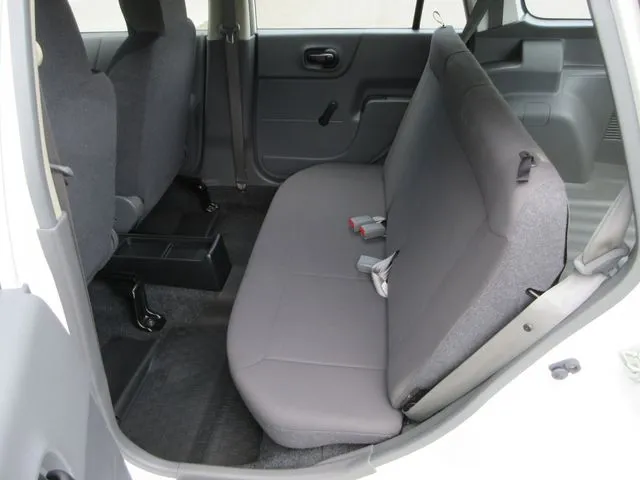 ニッサン　ＡＤ　４ＷＤ