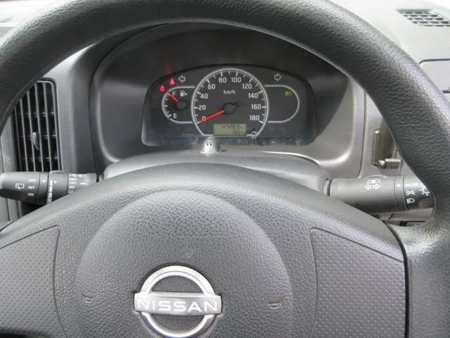 ニッサン　ＡＤ　４ＷＤ