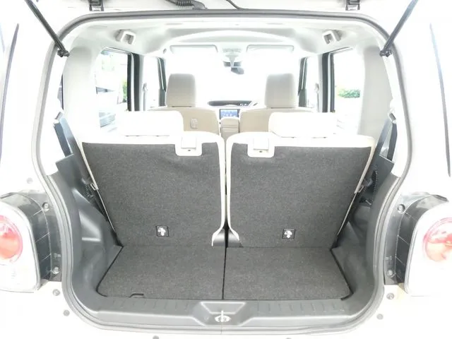 ムーヴ　キャンバス（ダイハツ）の車両写真