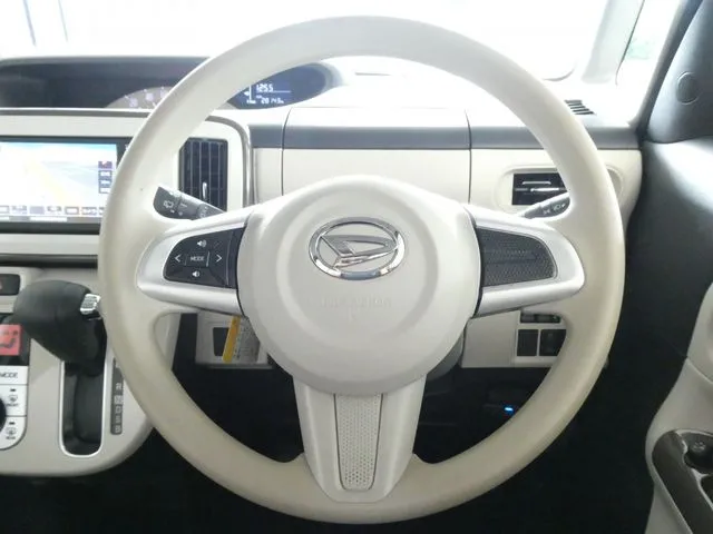 ムーヴ　キャンバス（ダイハツ）の車両写真