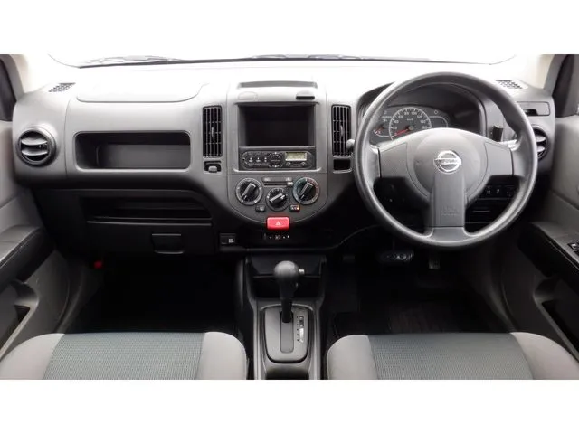 ニッサン　ＮＶ１５０　ＡＤ　２ＷＤ