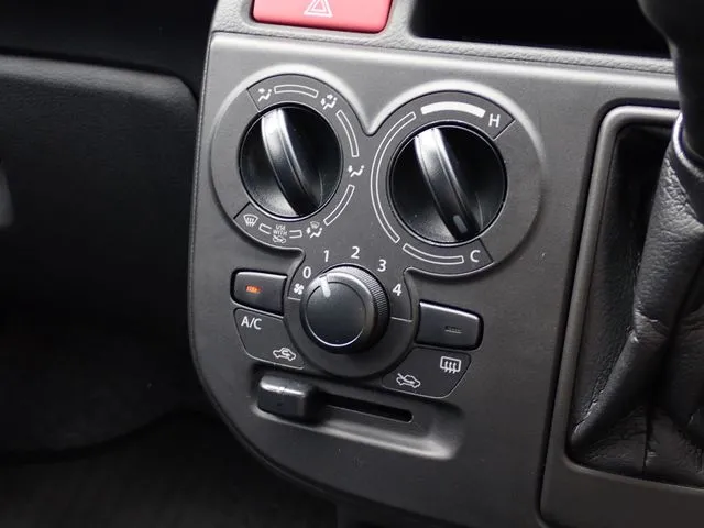 アルト（スズキ）の車両写真