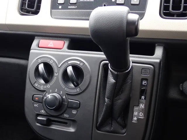 アルト（スズキ）の車両写真