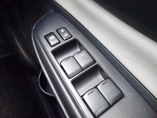 ニッサン　ノート