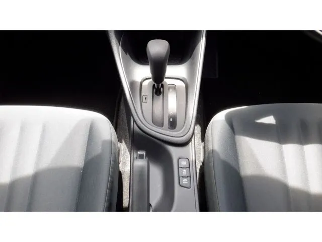 トヨタ ヤリス ハイブリッド