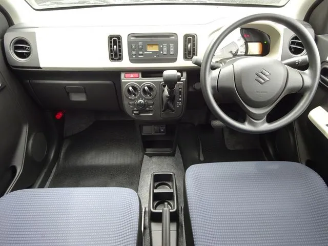 アルト　４ＷＤ（スズキ）の車両写真
