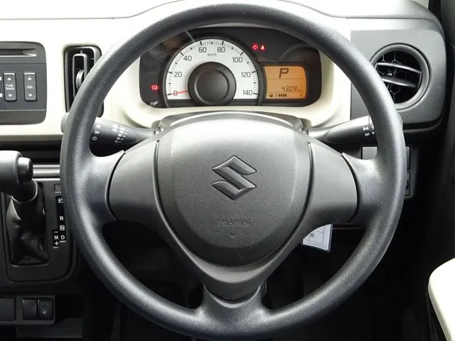 アルト　４ＷＤ（スズキ）の車両写真