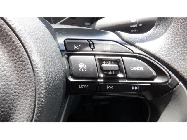 トヨタ ヤリス ハイブリッド