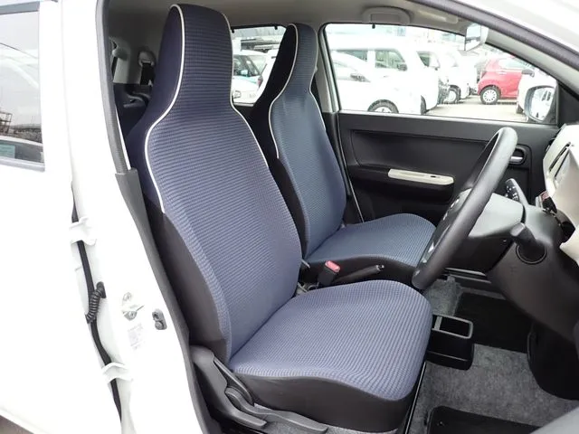 マツダ　キャロル