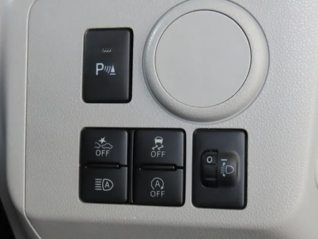 ダイハツ　ミラ　イース