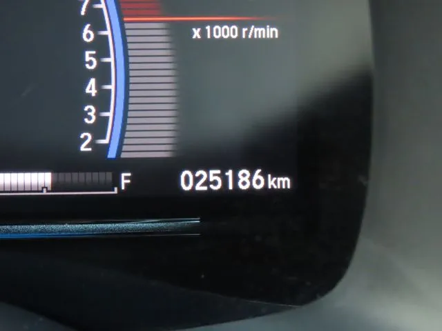 シャトル ハイブリッド(ホンダ)の車両写真