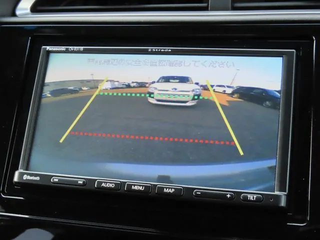 シャトル ハイブリッド(ホンダ)の車両写真