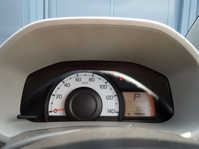 スズキ　アルト　４ＷＤ