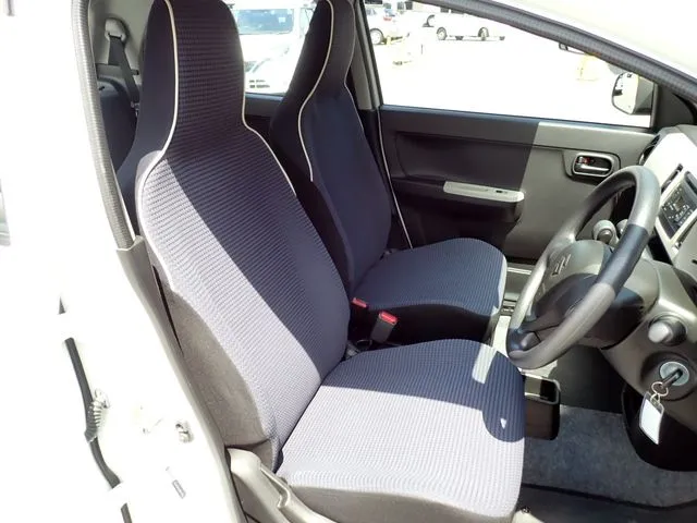 スズキ　アルト　４ＷＤ