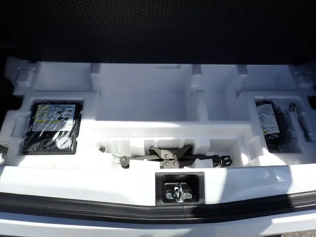 スズキ　アルト　４ＷＤ