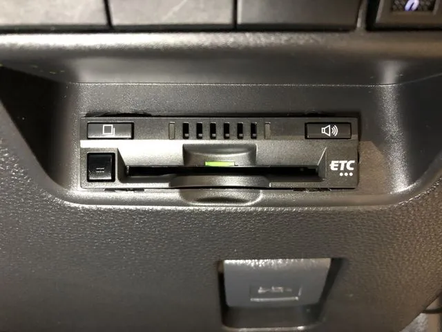 トヨタ　アクア