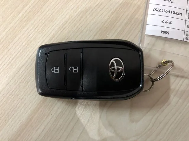 トヨタ　アクア