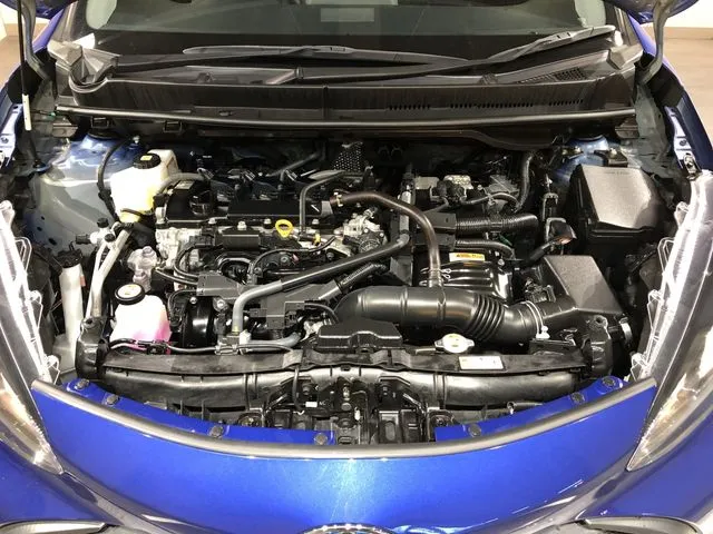 トヨタ　アクア