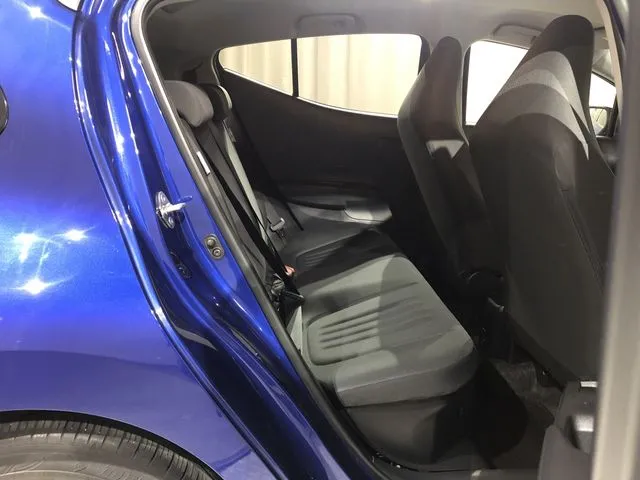 トヨタ　アクア