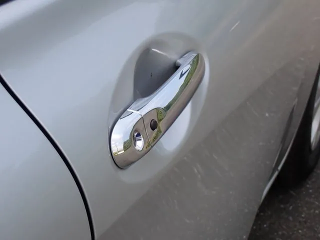 ノート（ニッサン）の車両写真