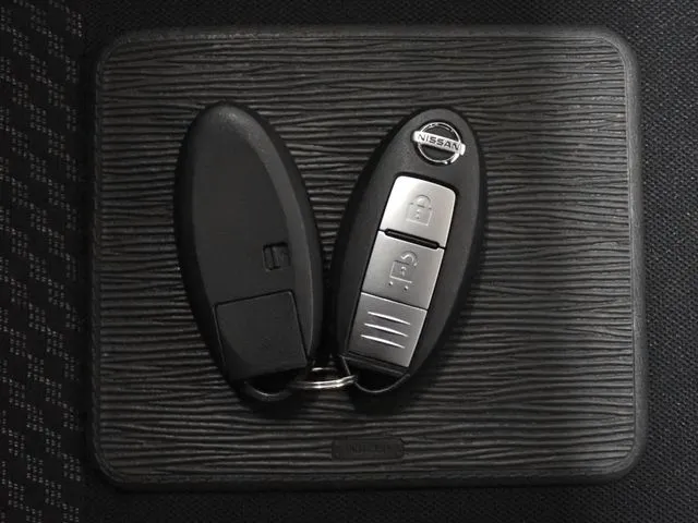 ニッサン　ノート