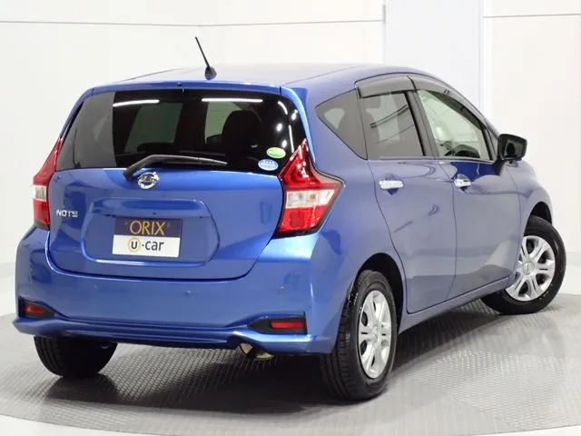 ニッサン　ノート