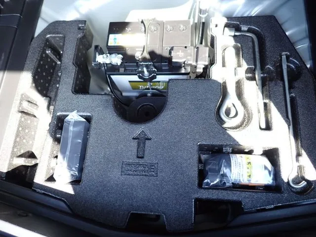 ニッサン　ノート