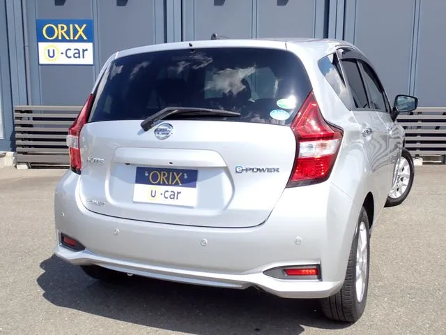 ニッサン　ノート