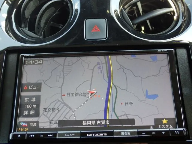 ニッサン　ノート