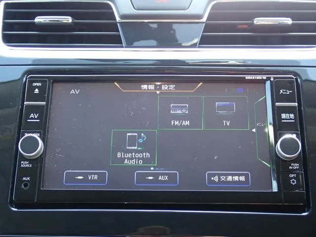 ニッサン　ティアナ