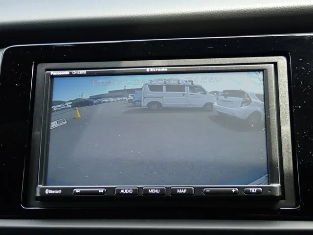 ホンダ　フィット　ｅ：ＨＥＶ