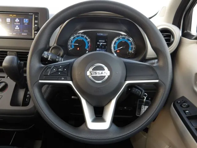 デイズ(ニッサン)の車両写真